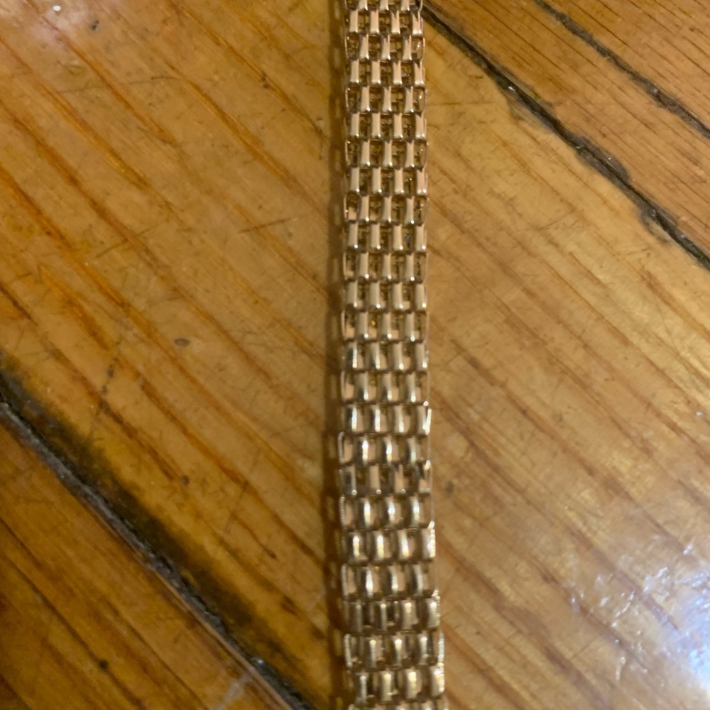 **NWOT** Necklace - Picture 4 of 8